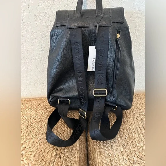 Calvin Klein Hudson Backpack Black Gold • Pebbled Faux Leather • NWT MSRP $178 - Picture 5 of 9